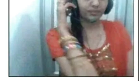 सुनहरे बालों वाली नर्स उंगलियों सेक्स फिल्म का वीडियो के साथ गीला बिल्ली छू शुरू कर दिया