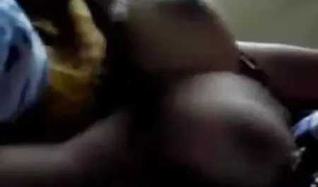तान्या कमबख्त बिल्ली सेक्सी वीडियो पिक्चर में दो जोड़े से मेल खाता है