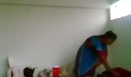 फर्श सेक्सी मूवी नई पर सेक्स