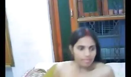 तैरना कोच अली प्रतिभा द्वारा निभाई तैराकों सेक्सी मूवी सेक्सी मूवी में से एक की आलोचना की