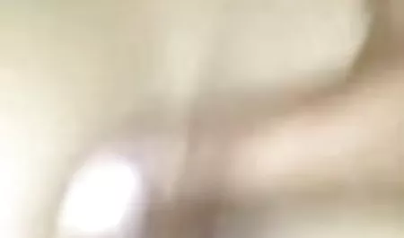 बड़े स्तन एक वेबकैम प्रियंका चोपड़ा सेक्सी फिल्म पर दिखाई देते हैं