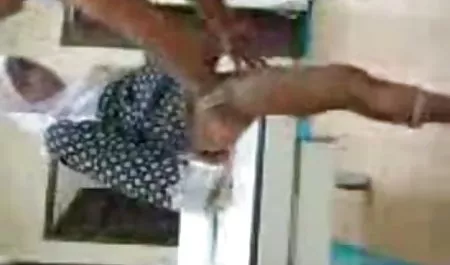 अपनी सेक्सी पिक्चर करने की पत्नी के साथ ओरल सेक्स