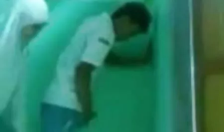 सेक्स के हिंदी पिक्चर वीडियो सेक्सी साथ समाप्त हो गया बच्चे बार्बी के पापों के बारे में एक ड्राइविंग स्कूल में पहला सबक