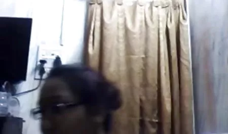 किनारे सेक्सी मूवी जैसी मूवी पर मज़ा
