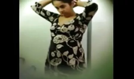 सेक्सी सेक्सी बीएफ भोजपुरी फिल्म सफेद डेल्टा सफेद धुंआधार