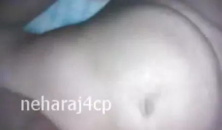 आप खुशी के साथ विलाप बनाता सेक्स फिल्म अंग्रेजी वीडियो है
