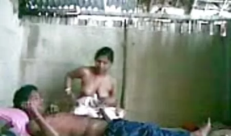 तीन अमेरिकी आबनूस की सेक्सी फिल्म माताओं