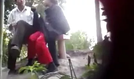 इस नकाब सेक्सी वीडियो वीडियो फिल्म में आदमी पागल हत्यारा माइक मायर्स एक छेद drilled के साथ भय और भावना