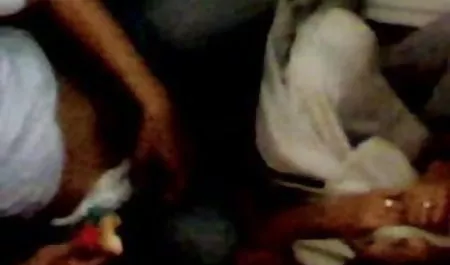 दशा और आंद्रे सवारी करने का फैसला दिव्या सेक्सी फिल्म किया