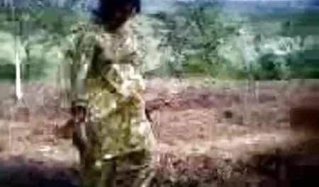 Aboni कली सनी लियोन की सेक्सी फिल्म दिखाओ चाहता है
