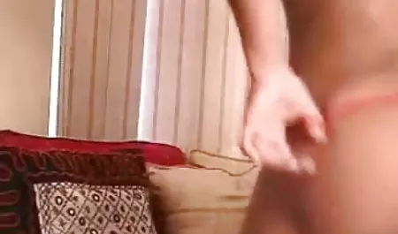 सेंट पीटर्सबर्ग में लकड़ी के सेक्सी में इंग्लिश पिक्चर लिए रूसी डाली