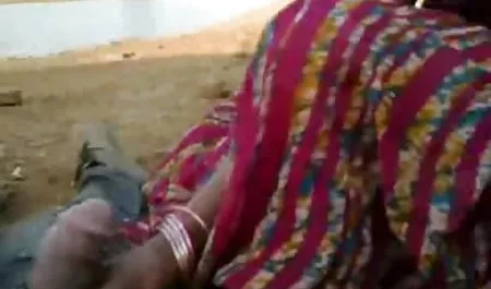 नशे अंग्रेजी पिक्चर सेक्सी मूवी में लड़की
