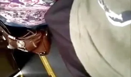वह सेक्सी पिक्चर फिल्म जल्दी से कैमरे के सामने एक अजनबी को आत्मसमर्पण करने पर सहमत हुए