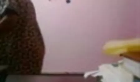लड़की पंजाबी में सेक्सी वीडियो फिल्म शॉवर में लड़का देता है