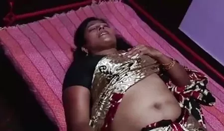 सांता क्लॉस सेक्सी मूवी फुल मूवी के लिए मोहक सहायक