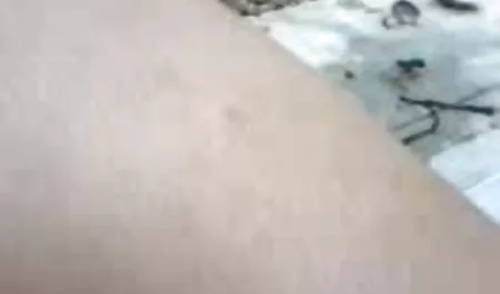 कैसे ठीक से चूसना करने के लिए सीखने सेक्सी मूवी फिल्म की कोशिश कर रहा