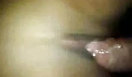 एमआईएलए स्तन हिंदी मूवी सेक्सी बहुत बड़ा है