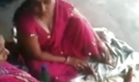 एक सेक्सी हिंदी फिल्म सेक्सी हिंदी फिल्म आदमी और एक औरत