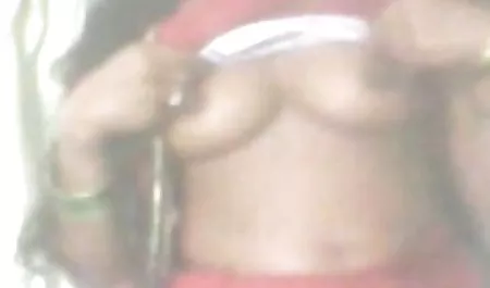 अमेरिकी जोड़ी बड़े पूल के बगल में सेक्सी फिल्म चाहिए रहते थे