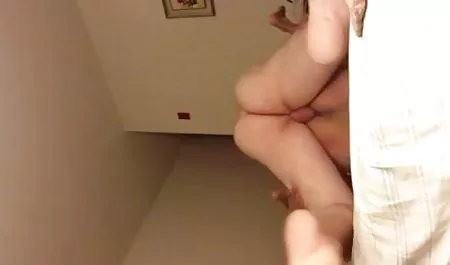 मिट्टी में ख़त्म सेक्सी मूवी चाहिए