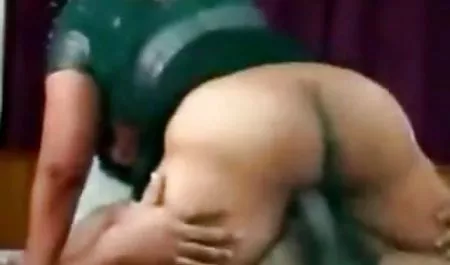 फीता अंडरवियर अंग्रेजी फिल्म सेक्सी सेक्सी प्यारी