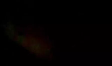 एक सेक्सी फिल्म भेजिए हिंदी वेब कैमरा के सामने घर पर लड़की
