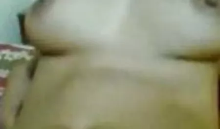 बहुत लंपट और हिंदी सेक्सी मूवी वीडियो प्यारा शुरू चूसने