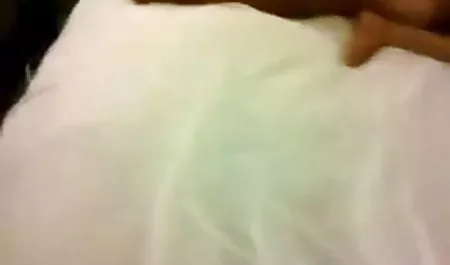 मैं अपनी चाची को देखने के लिए आया अंग्रेजी सेक्सी फुल था