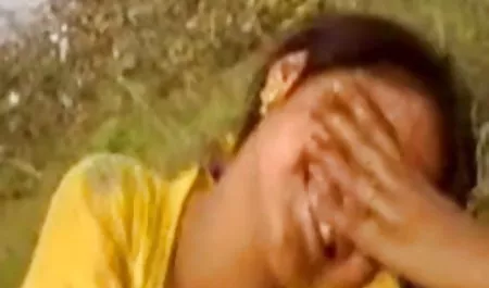 सौंदर्य सेक्सी वीडियो की पिक्चर निकी