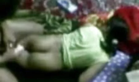 पति बैनर मजबूत है और सेक्सी फिल्म अंग्रेज वाली सपने देखने वालों पति