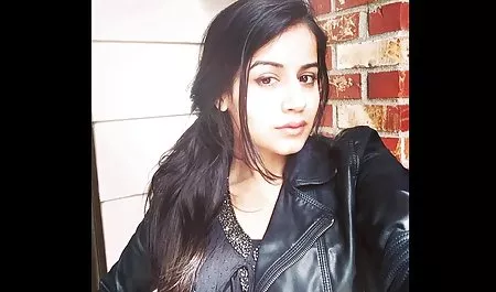 मैं एक औरत को पार सेक्सी फिल्म देखने के लिए वीडियो करने की कोशिश की.
