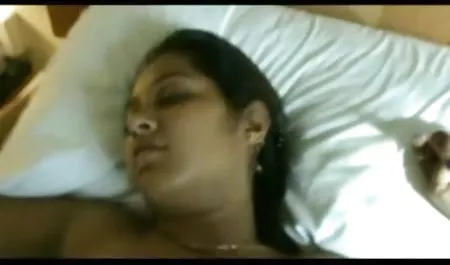 मोहक गोरा अमेरिकी निकोल एनिस्टन सेक्सी ब्लू हिंदी