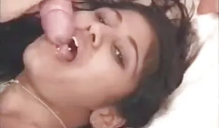 झटका सेक्सी फिल्म चलने वाली और डिक चूसना