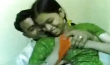 पलकों और सेक्सी फिल्म देना सेक्सी रस्सियों के साथ हार्ड समलैंगिक सेक्स