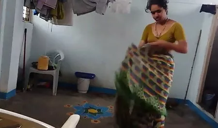 पिछवाड़े में घर का बना सेक्सी पिक्चर इन हिंदी