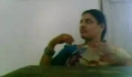 वीर्य के साथ उसे मुंडा बिल्ली के साथ माशा भाड़ में सेक्सी फिल्म वीडियो में जाओ