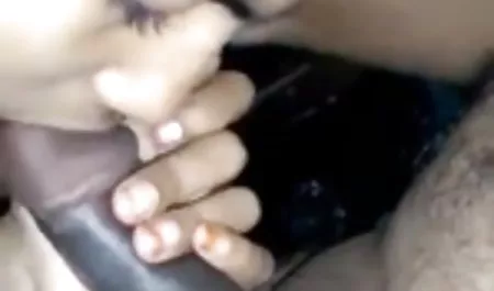 स्कीनी सेक्सी फिल्म वीडियो दो बिली अपने डिक स्वाद के लिए अपने प्रेमी की अनुमति दी