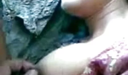 काटका और सेक्सी फिल्म लगा दो एक दोस्त बालकनी से पता चलता है और न सिर्फ वहाँ