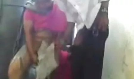 व्यक्तित्व परीक्षण के अंग्रेजों की सेक्सी फिल्म साथ लड़की
